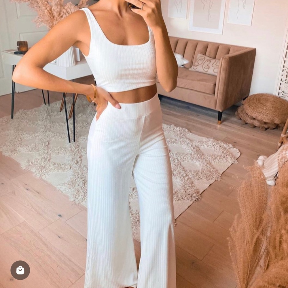 Two piece set